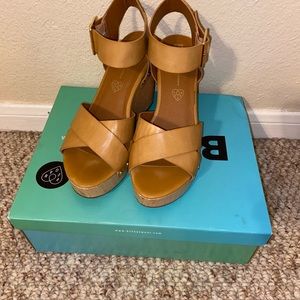 Born in California Wedge